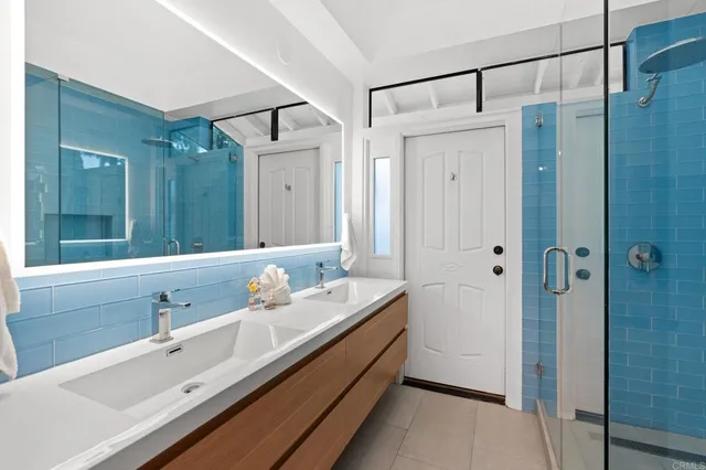 $3,300,000 | 612 Lucylle Lane, Encinitas, CA 92024