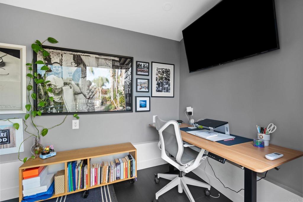 612 Lucylle Lane Encinitas, CA 92024 - Photo 30 of 47 a view of a workspace with furniture