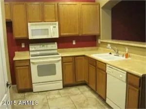 $2,000 | 6610 West Laurel Avenue, Glendale, AZ 85304