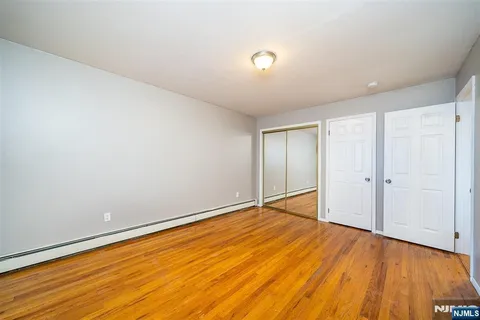 $855,000 | 54 Chestnut Street, Weehawken, NJ 07086