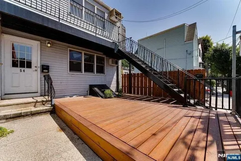 $855,000 | 54 Chestnut Street, Weehawken, NJ 07086