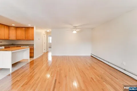 $855,000 | 54 Chestnut Street, Weehawken, NJ 07086