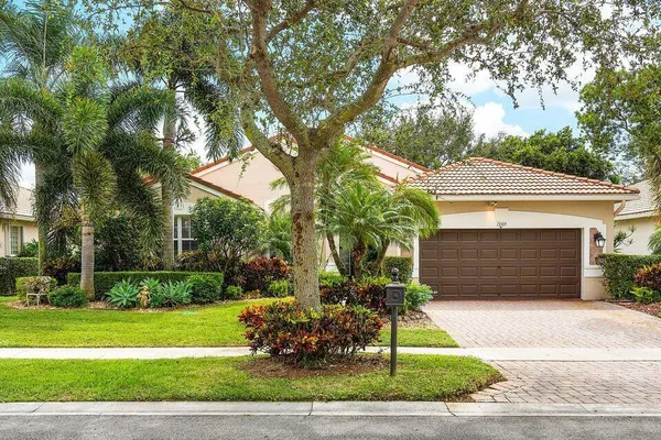 $4,300 | 12105 Oakvista Drive, Boynton Beach, FL 33437