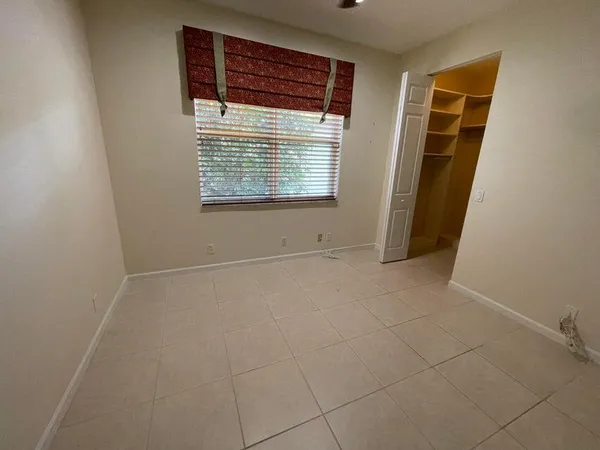 $4,300 | 12105 Oakvista Drive, Boynton Beach, FL 33437