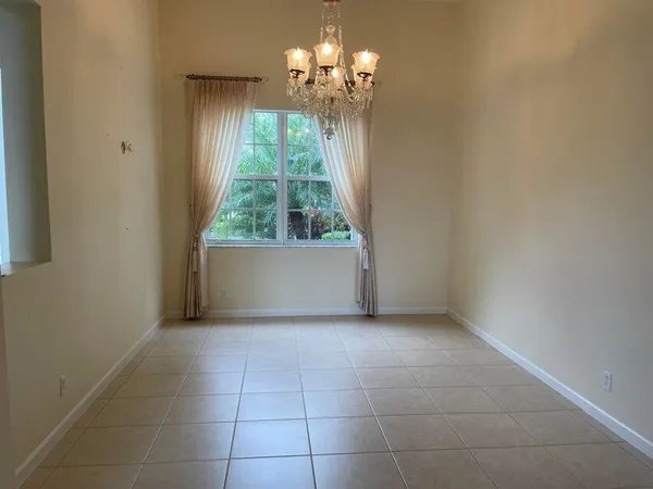 $4,300 | 12105 Oakvista Drive, Boynton Beach, FL 33437