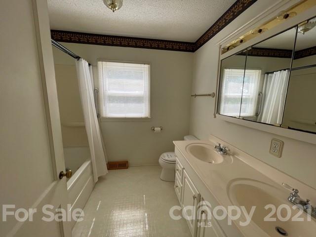 699 Chase High Road Forest City, NC 28043 - Photo 11 of 26 Gallery Image 11