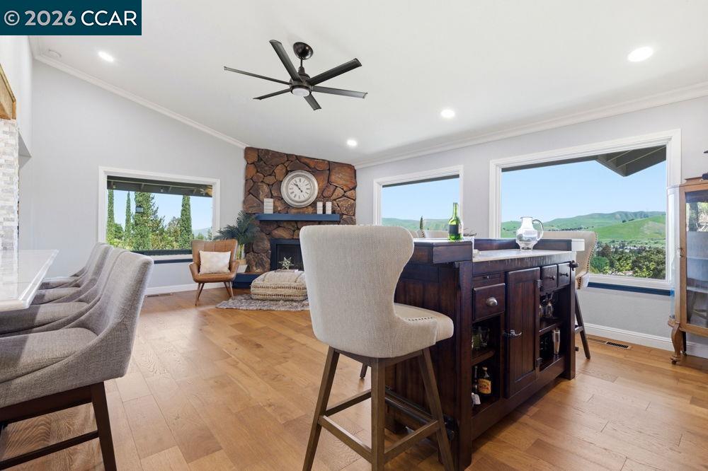 5795 Lewis Way Concord, CA 94521 - Photo 6 of 40