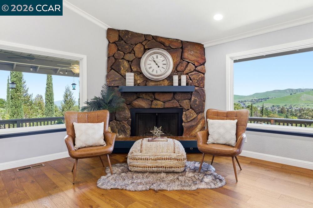 5795 Lewis Way Concord, CA 94521 - Photo 8 of 40