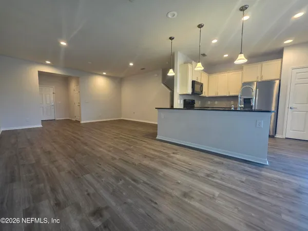 $2,050 | 7026 Butterfly Court, Jacksonville, FL 32258
