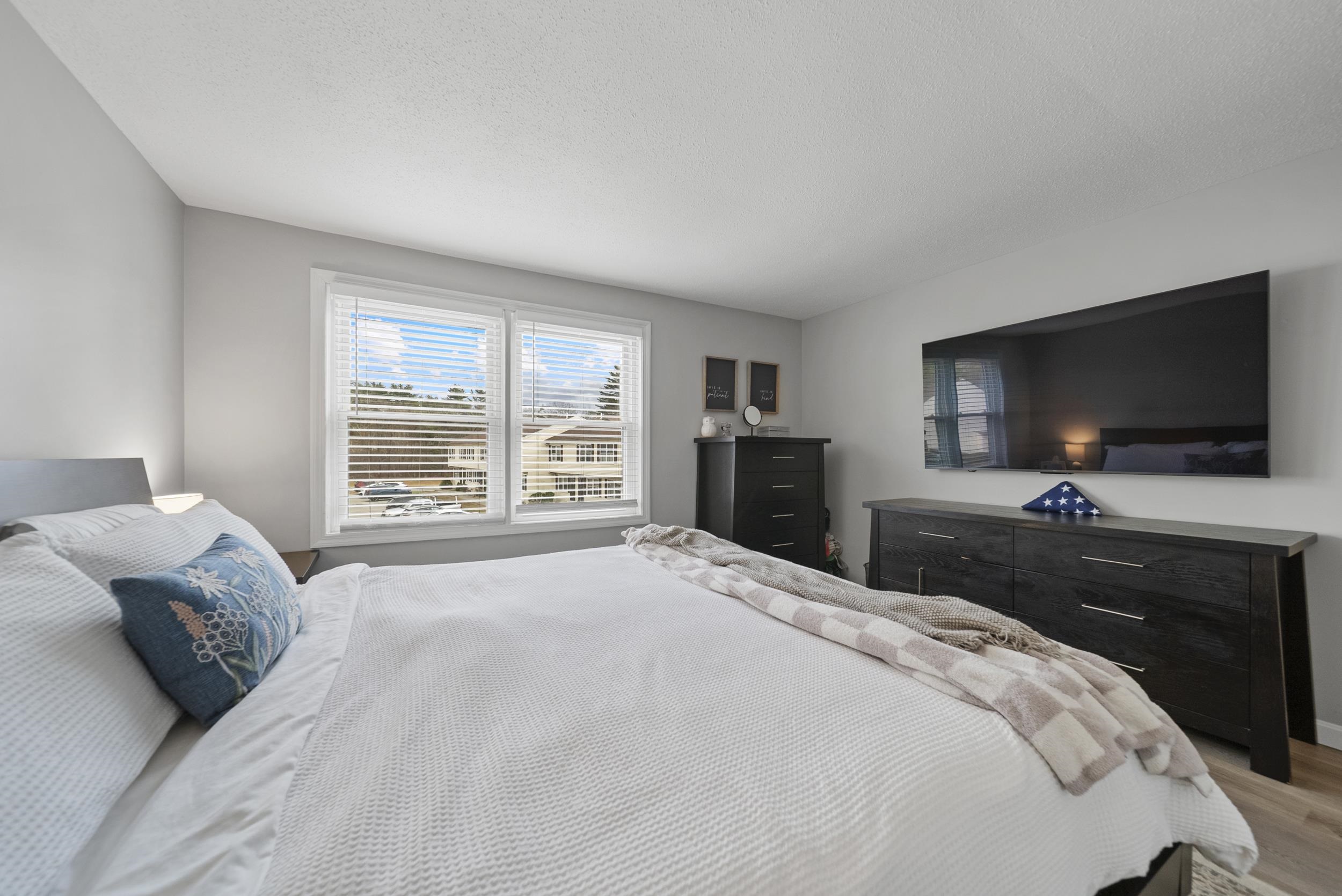 798 Court Street, Unit G Keene, NH 03431 - Photo 15 of 26