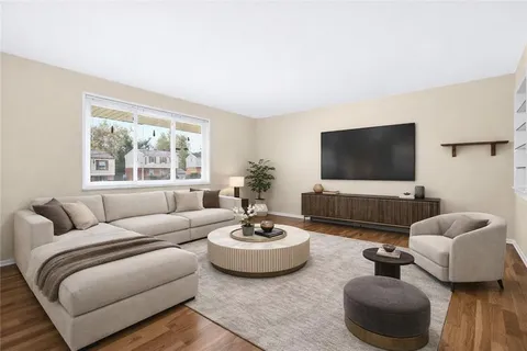 $215,000 | 112 Kollar Drive, McKeesport, PA 15133