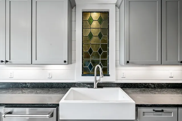 $1,100,000 | 3610 West Side Road, Conway, NH 03860