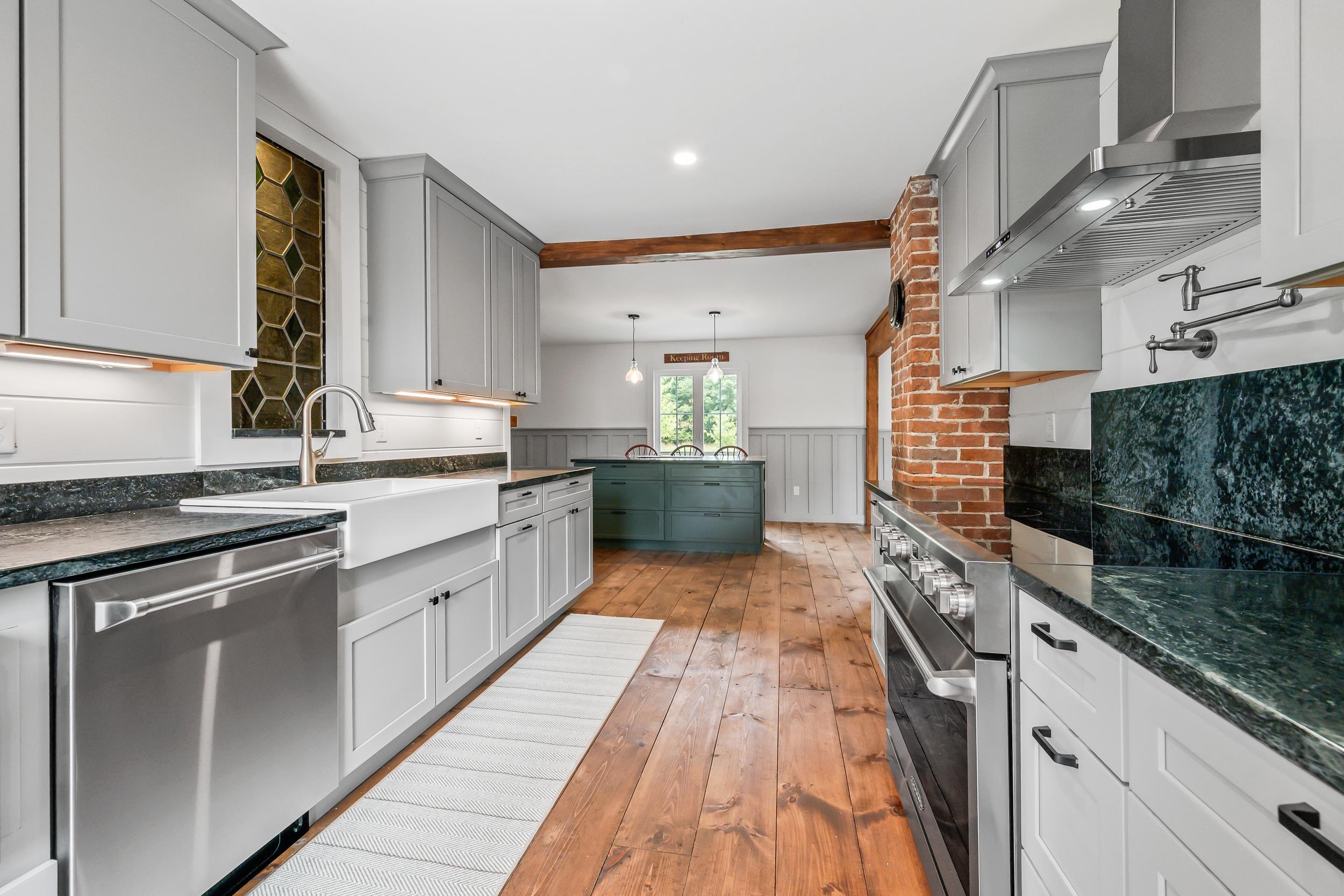 3610 West Side Road Conway, NH 03860 - Photo 15 of 60