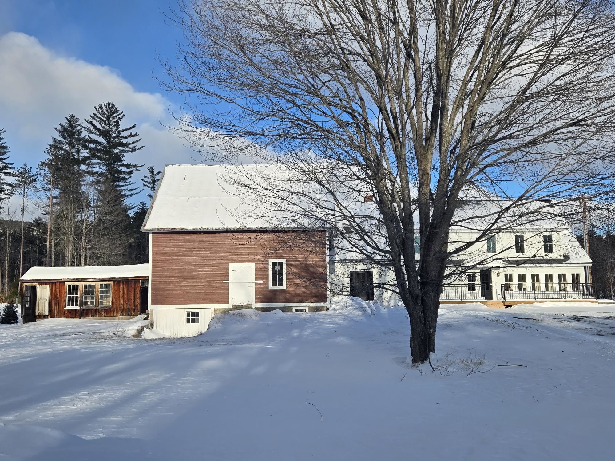 3610 West Side Road Conway, NH 03860 - Photo 2 of 60