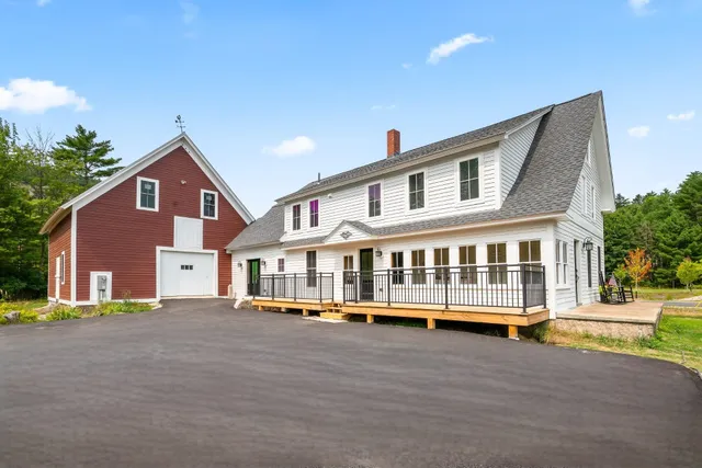 $1,100,000 | 3610 West Side Road, Conway, NH 03860