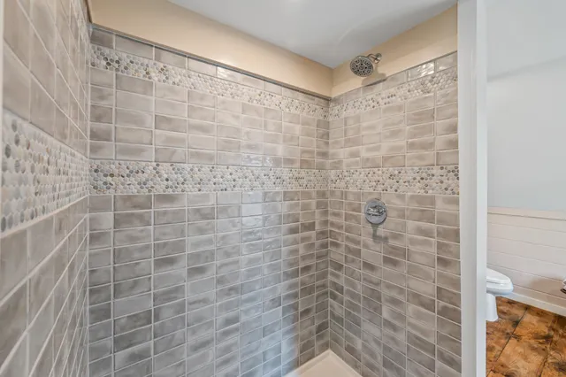 $1,100,000 | 3610 West Side Road, Conway, NH 03860