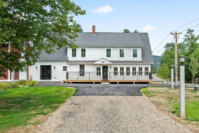$1,100,000 | 3610 West Side Road, Conway, NH 03860