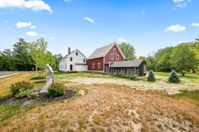 $1,100,000 | 3610 West Side Road, Conway, NH 03860