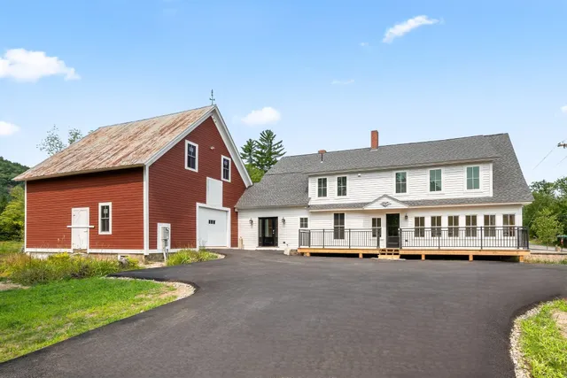 $1,100,000 | 3610 West Side Road, Conway, NH 03860