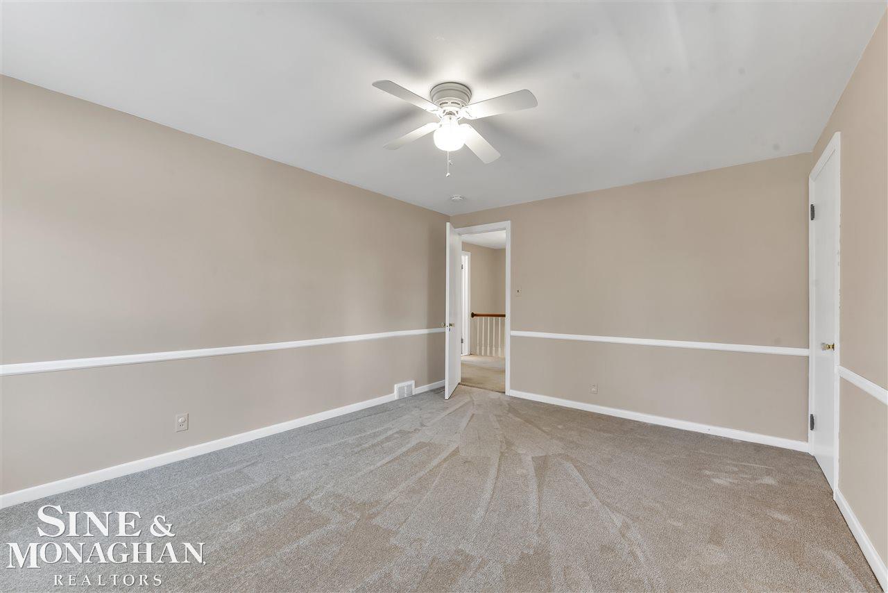 1713 Broadstone Road Grosse Pointe Woods, MI 48236 - Photo 30 of 41