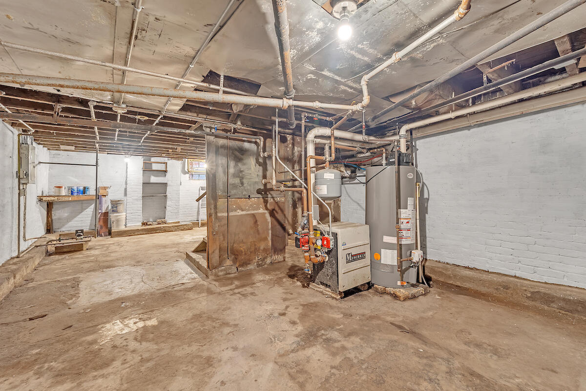 2030 West Pierce Street Milwaukee, WI 53204 - Photo 29 of 30 DSC08122