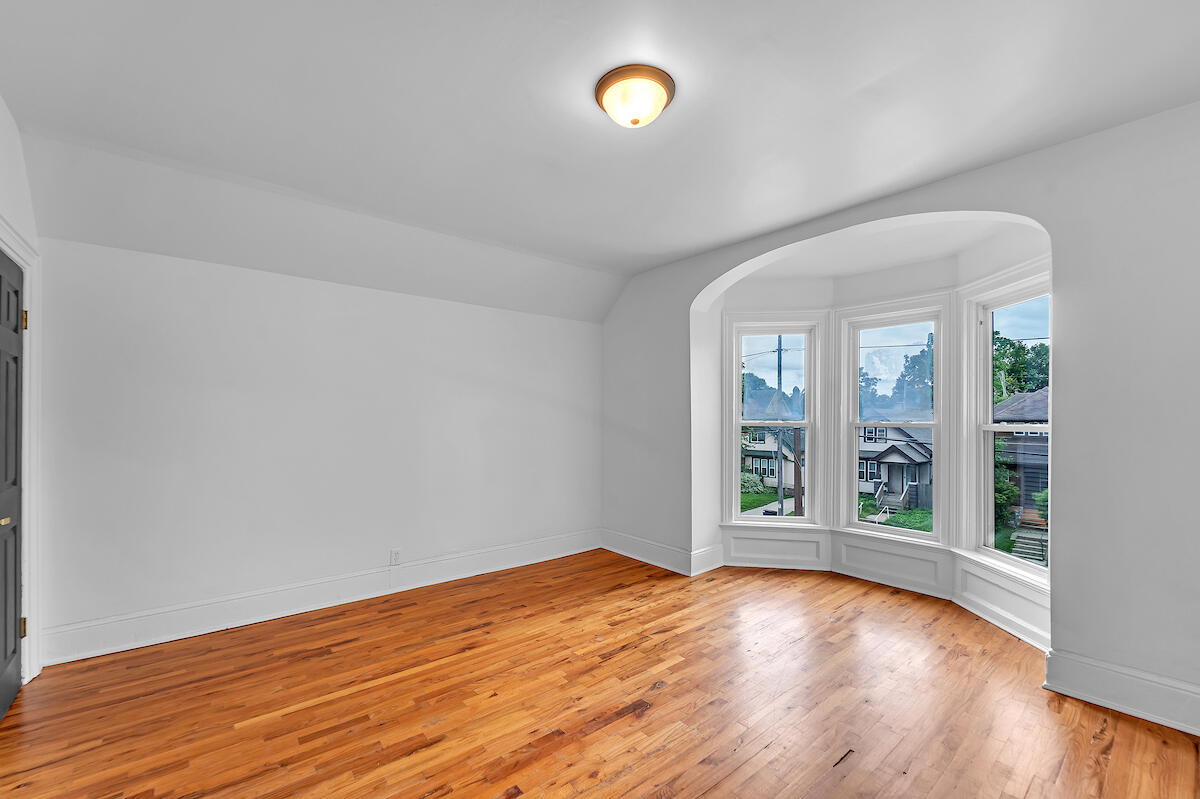 2030 West Pierce Street Milwaukee, WI 53204 - Photo 9 of 30 DSC08152