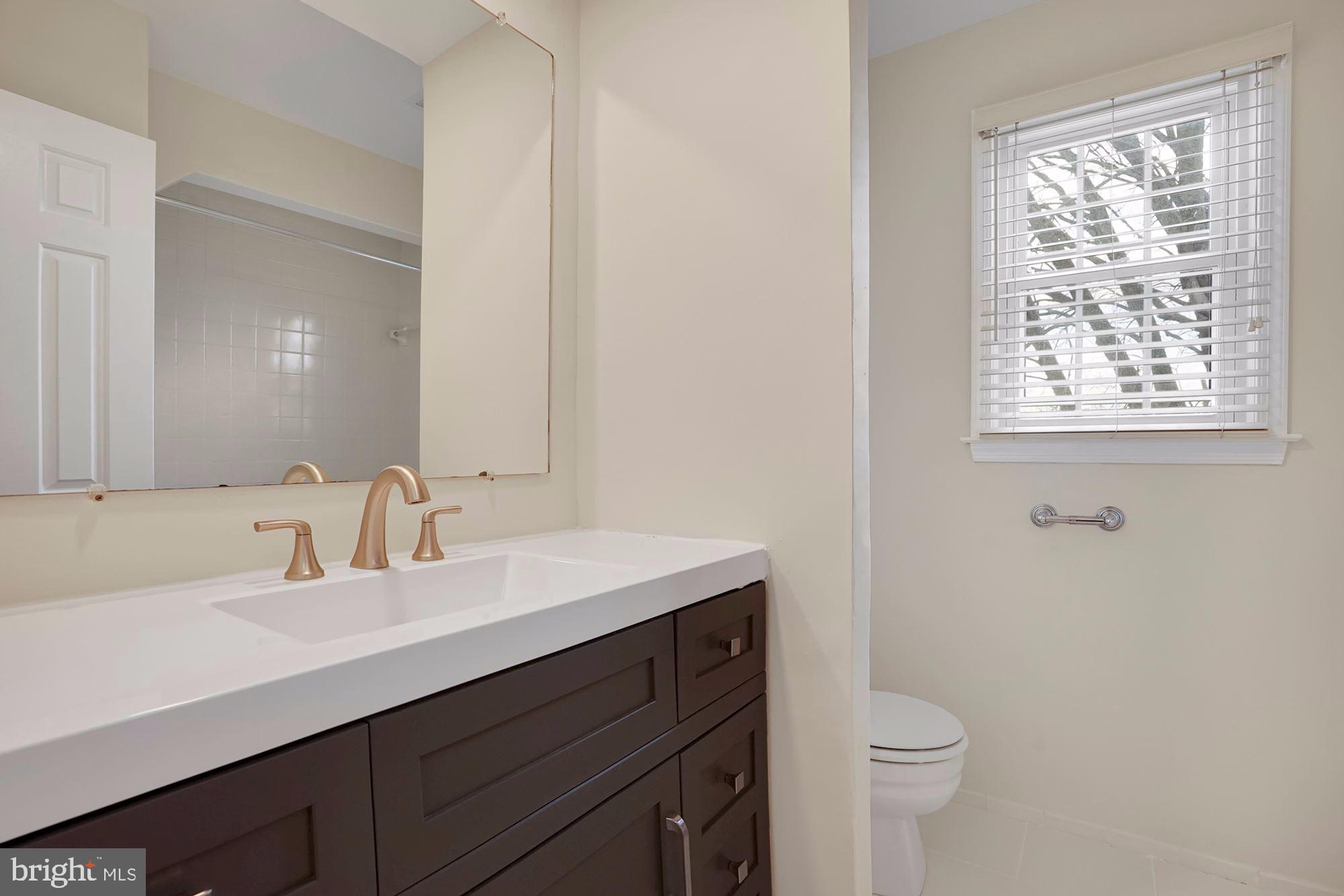 2317 Holly Spring Drive Silver Spring, MD 20905 - Photo 40 of 58 2nd Level Full Bathroom