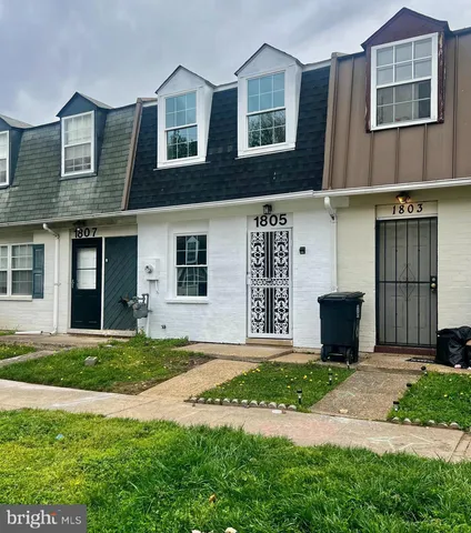 $1,900 | 1805 Village Green Drive, Hyattsville, MD 20785