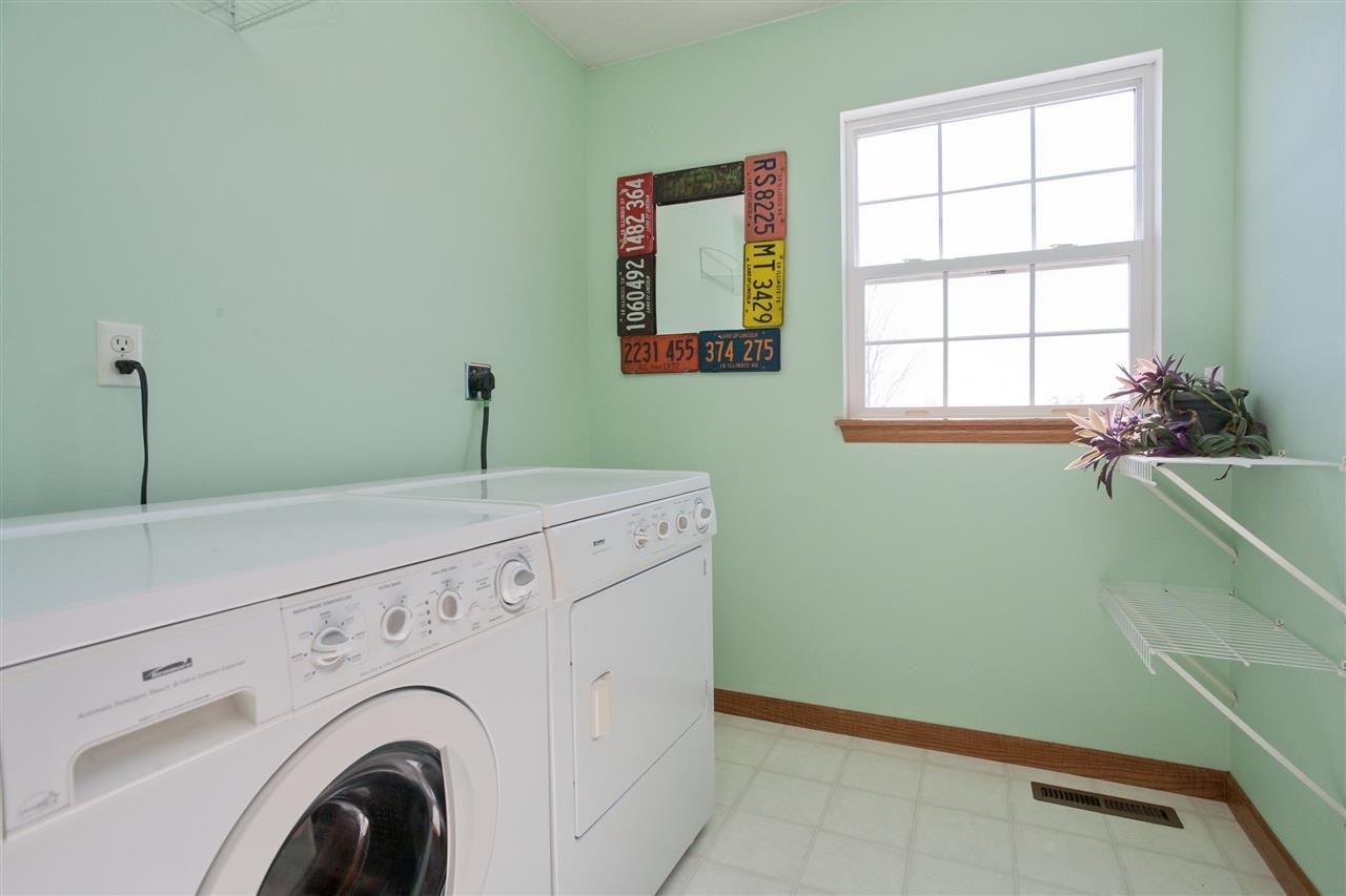 7021 Rockingham Drive Southwest Cedar Rapids, IA 52404 - Photo 18 of 23 Gallery Image 18