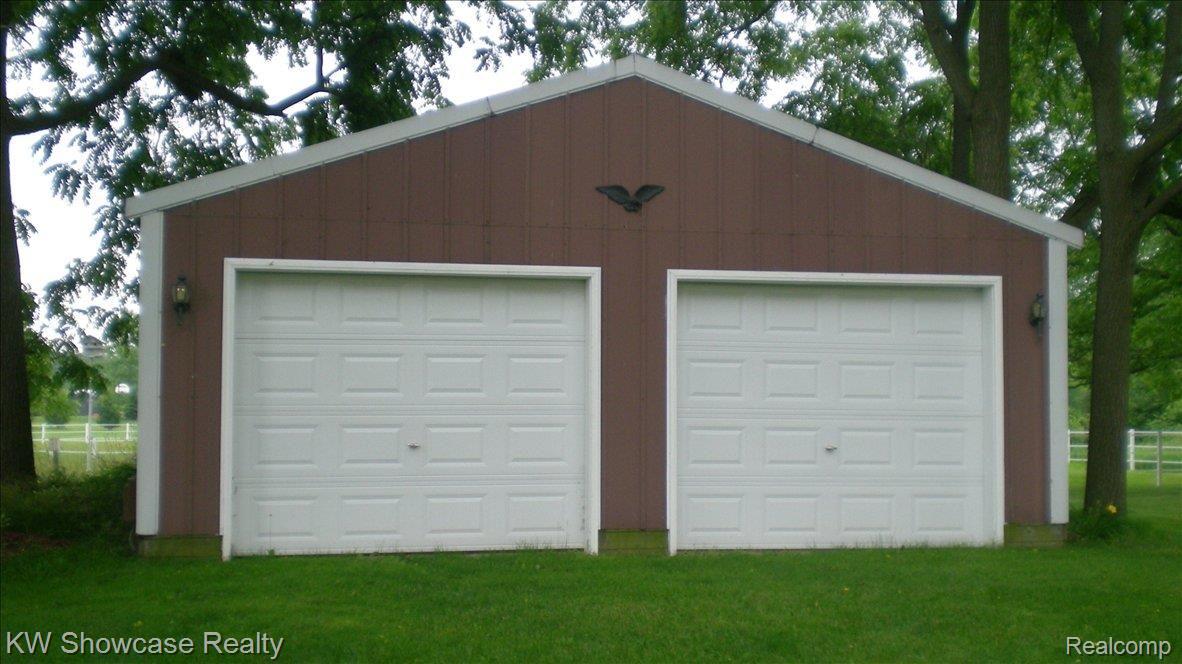 NEWER POLEBARN