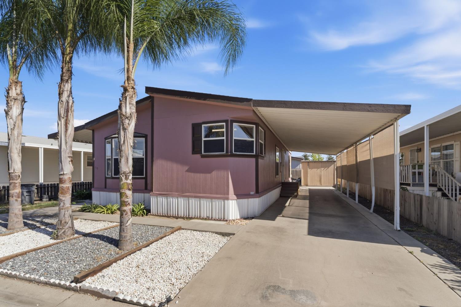 900 East Rankin Road Tulare, CA 93274 - Photo 2 of 34