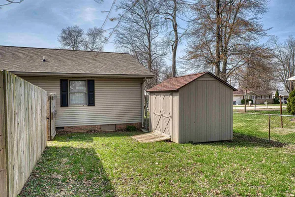 $235,000 | 1320 South 2nd Street, Boonville, IN 47601