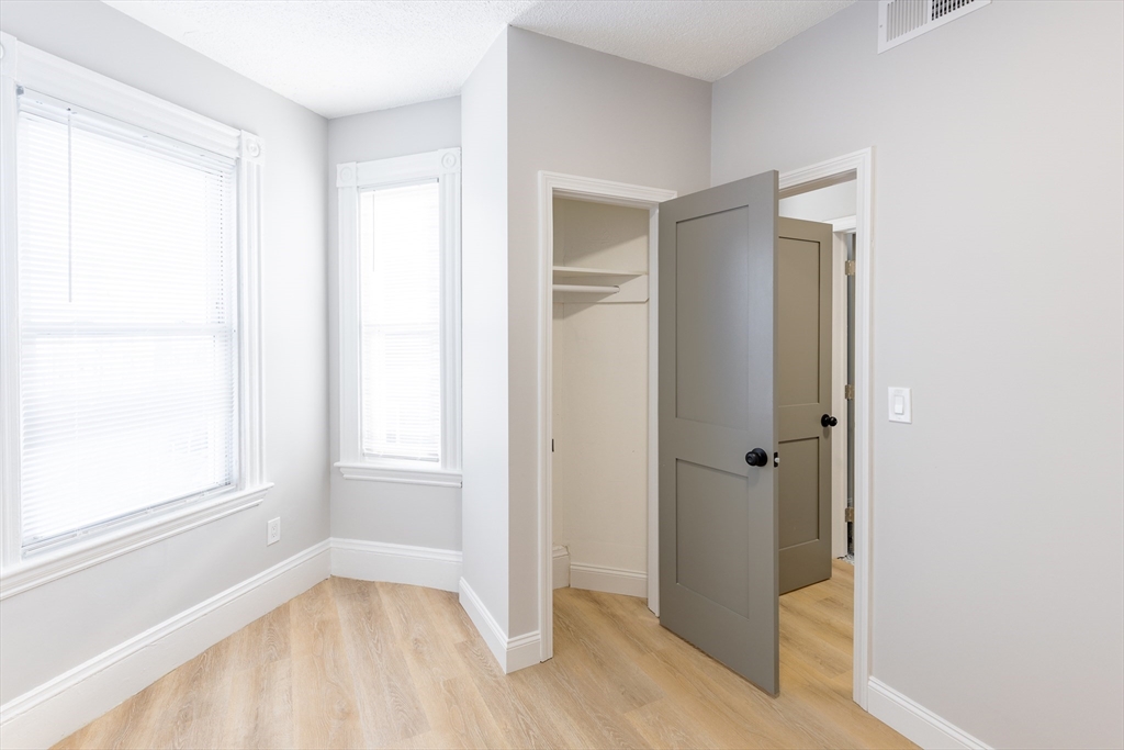 628 East 6th Street, Unit 2 Boston, MA 02127 - Photo 11 of 13