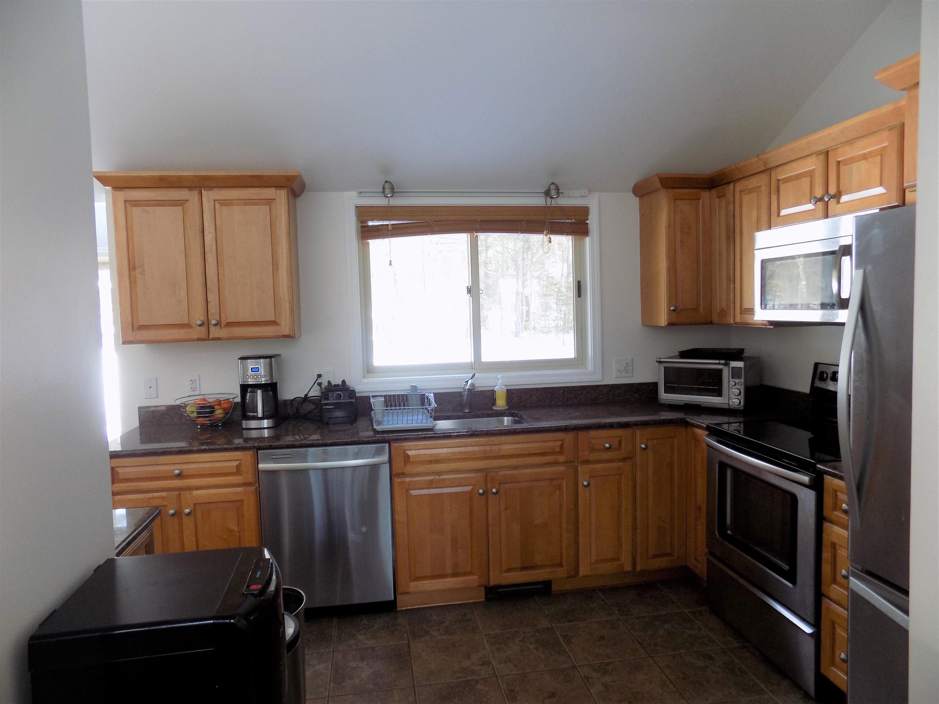 231 Dandi View Road Conway, NH 03860 - Photo 11 of 23