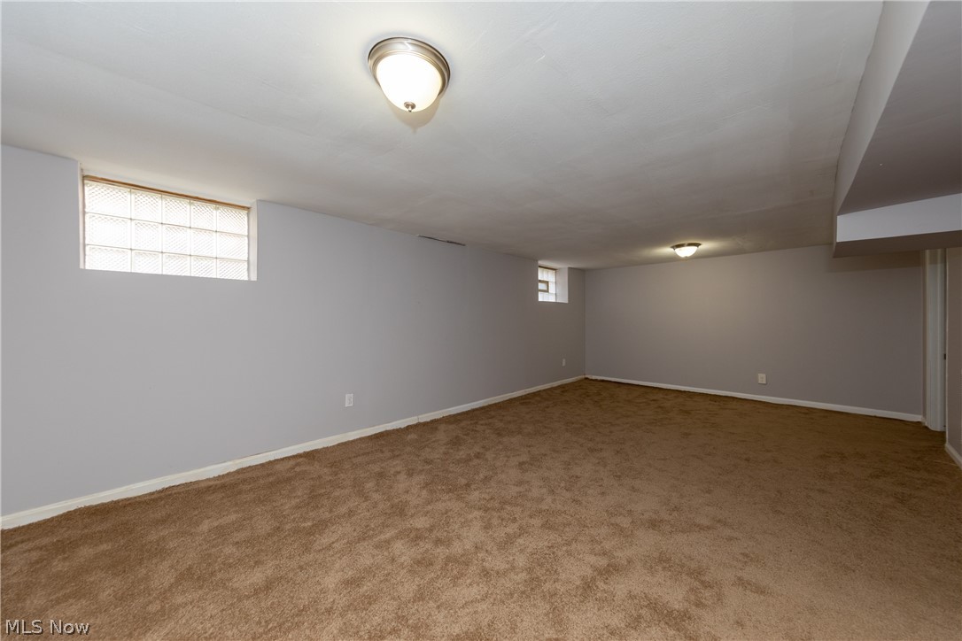 1408 Gordon Road Cleveland, OH 44124 - Photo 22 of 30