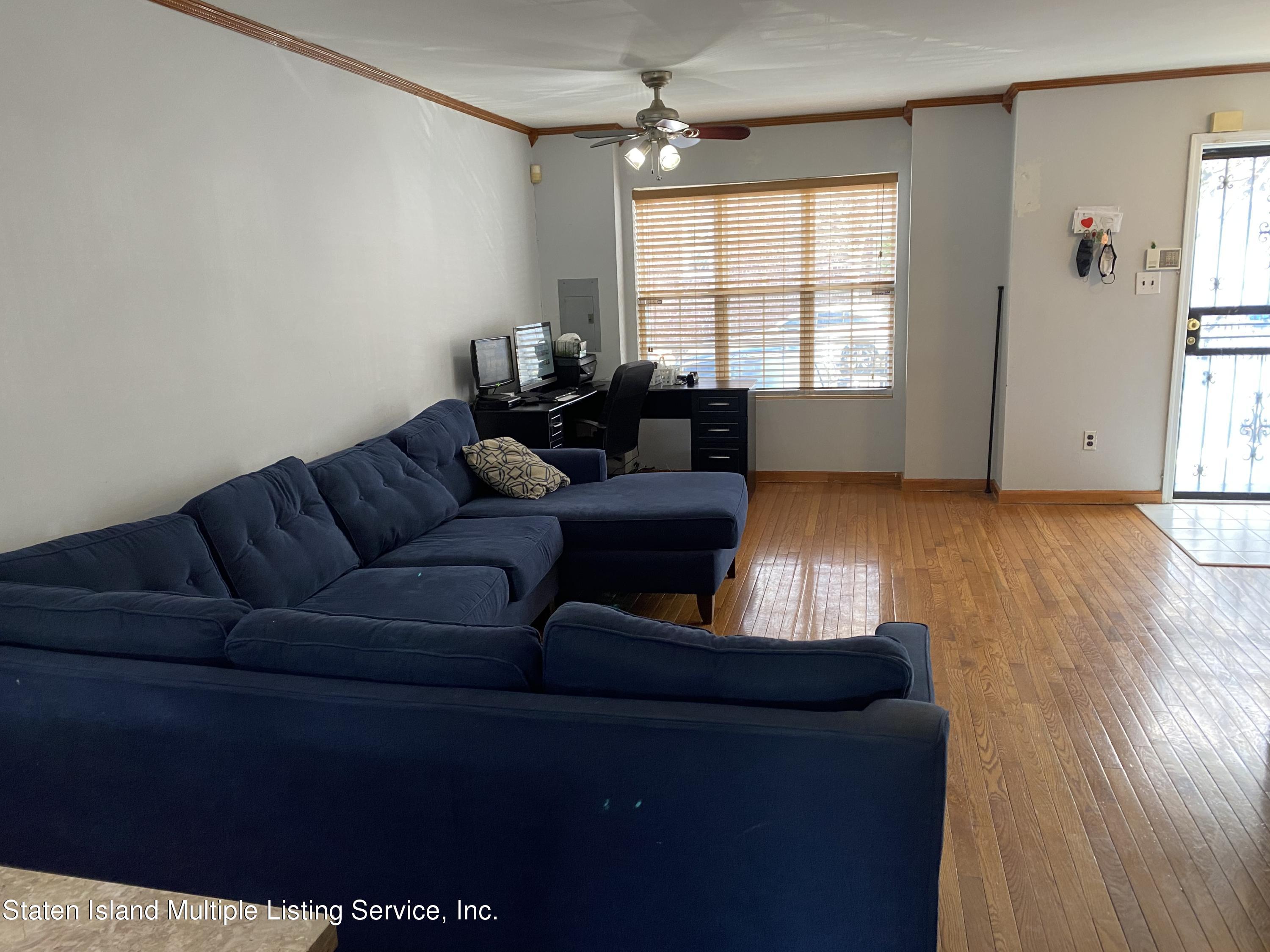 102 Pendleton Place Staten Island, NY 10301 - Photo 4 of 23 102 Pendleton 3
