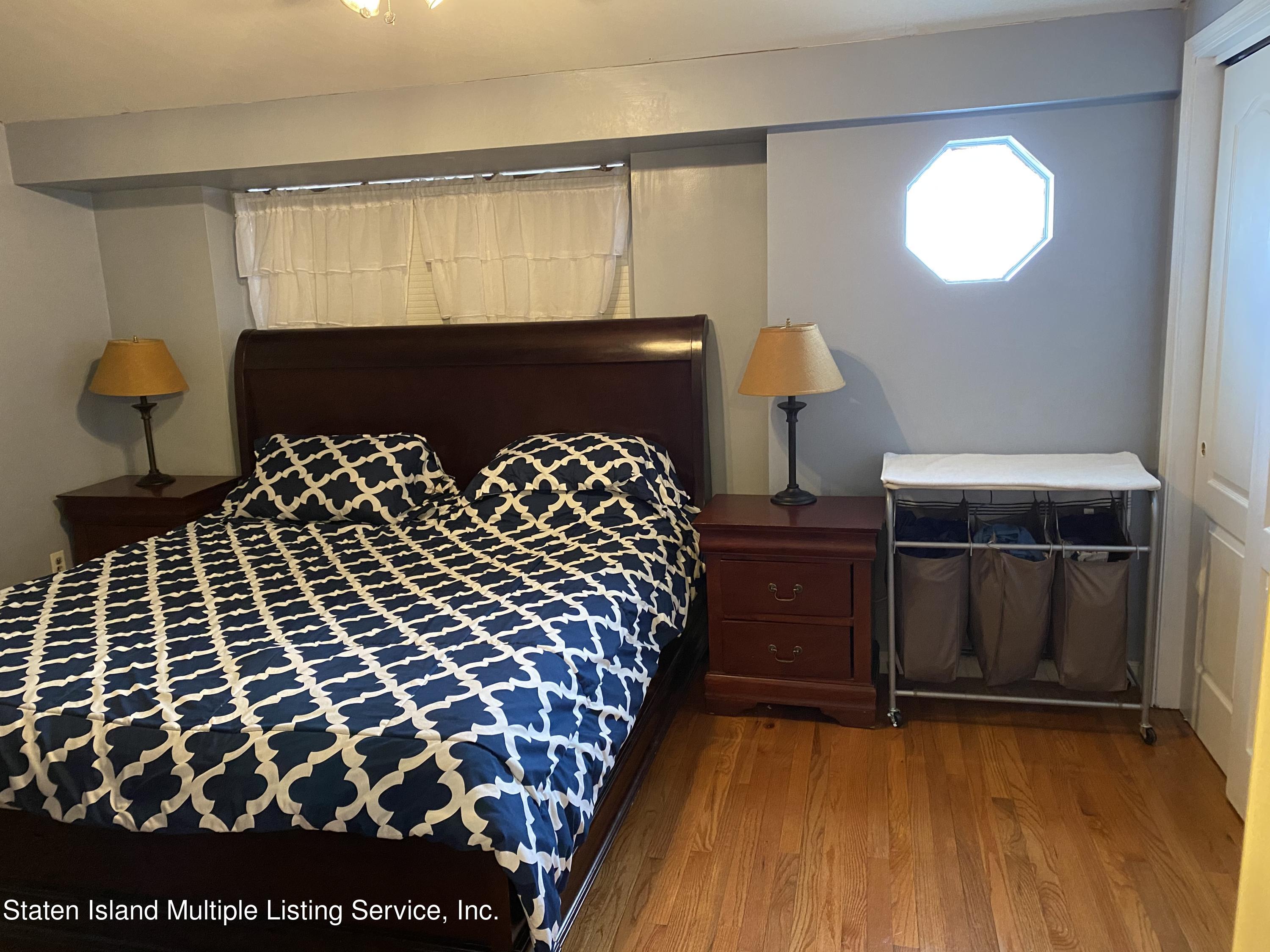 102 Pendleton Place Staten Island, NY 10301 - Photo 10 of 23 102 Pendleton 11