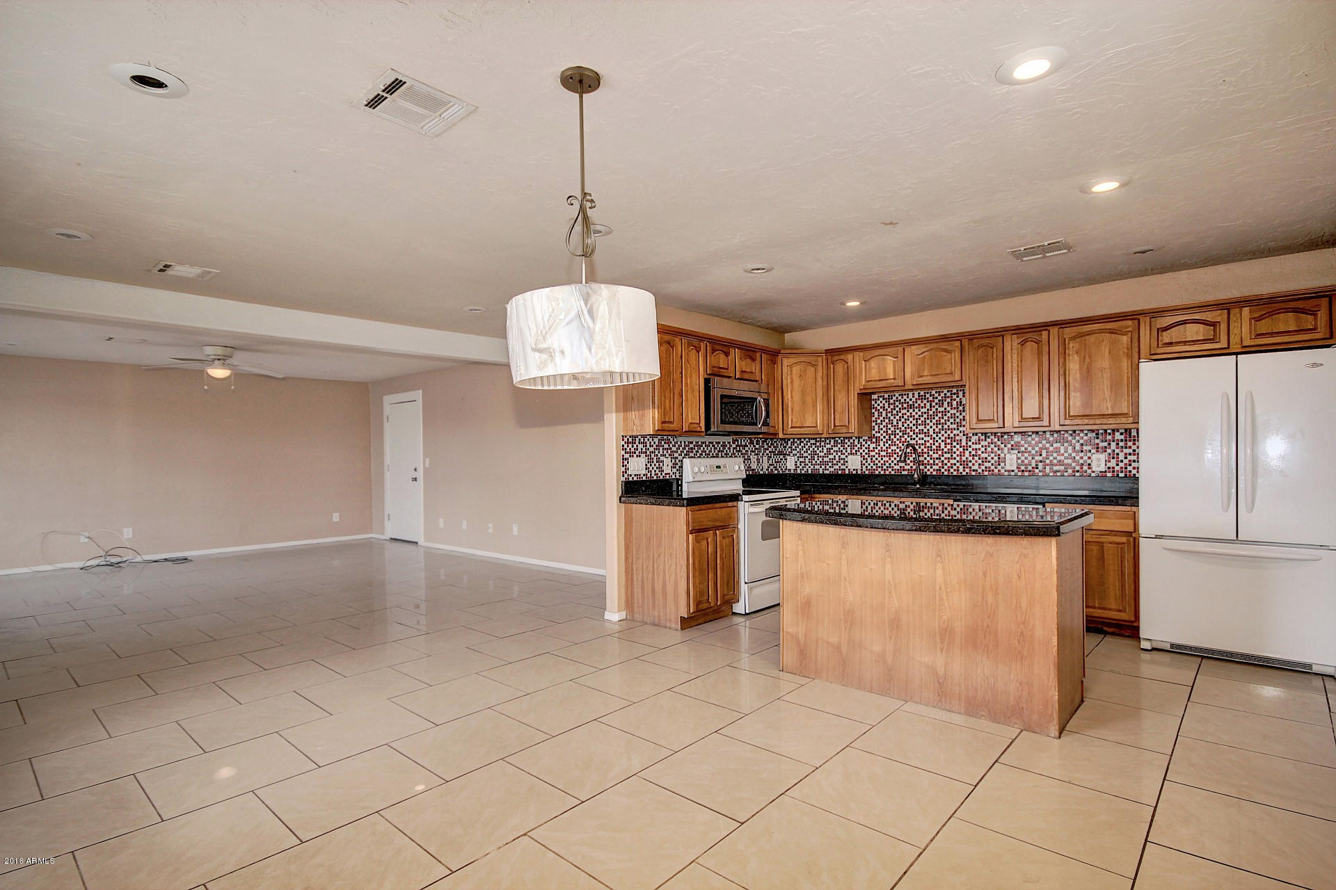 3513 West Lawrence Road Phoenix, AZ 85019 - Photo 8 of 27 Lawrence (8)