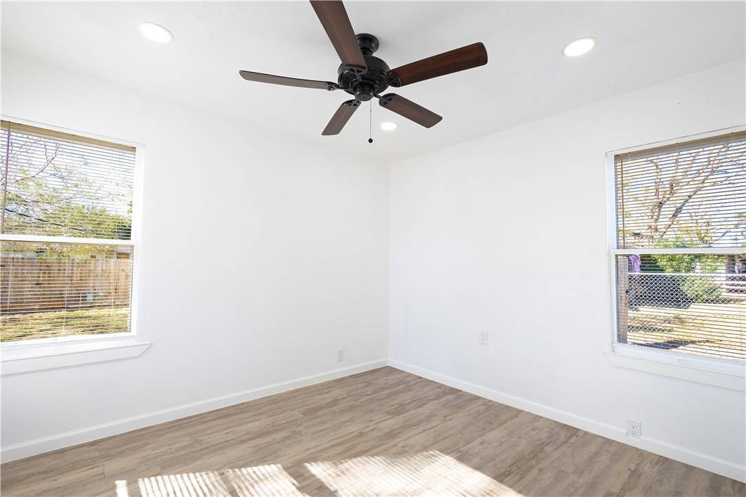 4505 Up River Road Corpus Christi, TX 78408 - Photo 10 of 18