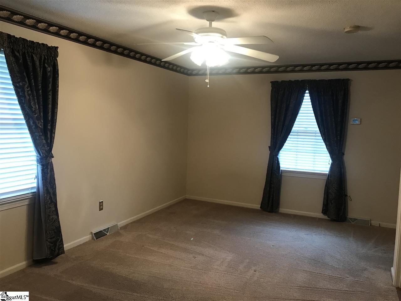 201 Edgemont Street Easley, SC 29642 - Photo 12 of 29 Gallery Image 12