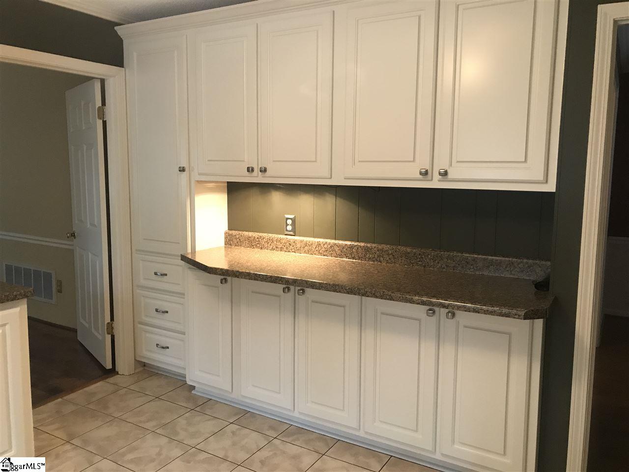201 Edgemont Street Easley, SC 29642 - Photo 9 of 29 Gallery Image 9