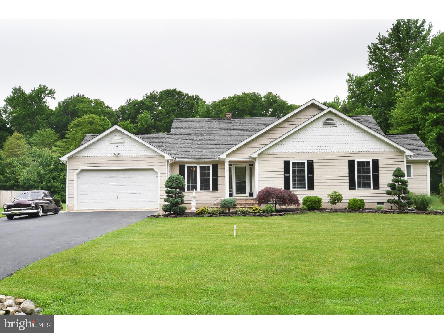 325 Squawigm Road Dover, DE 19901 - Photo 2 of 25 Gallery Image 2