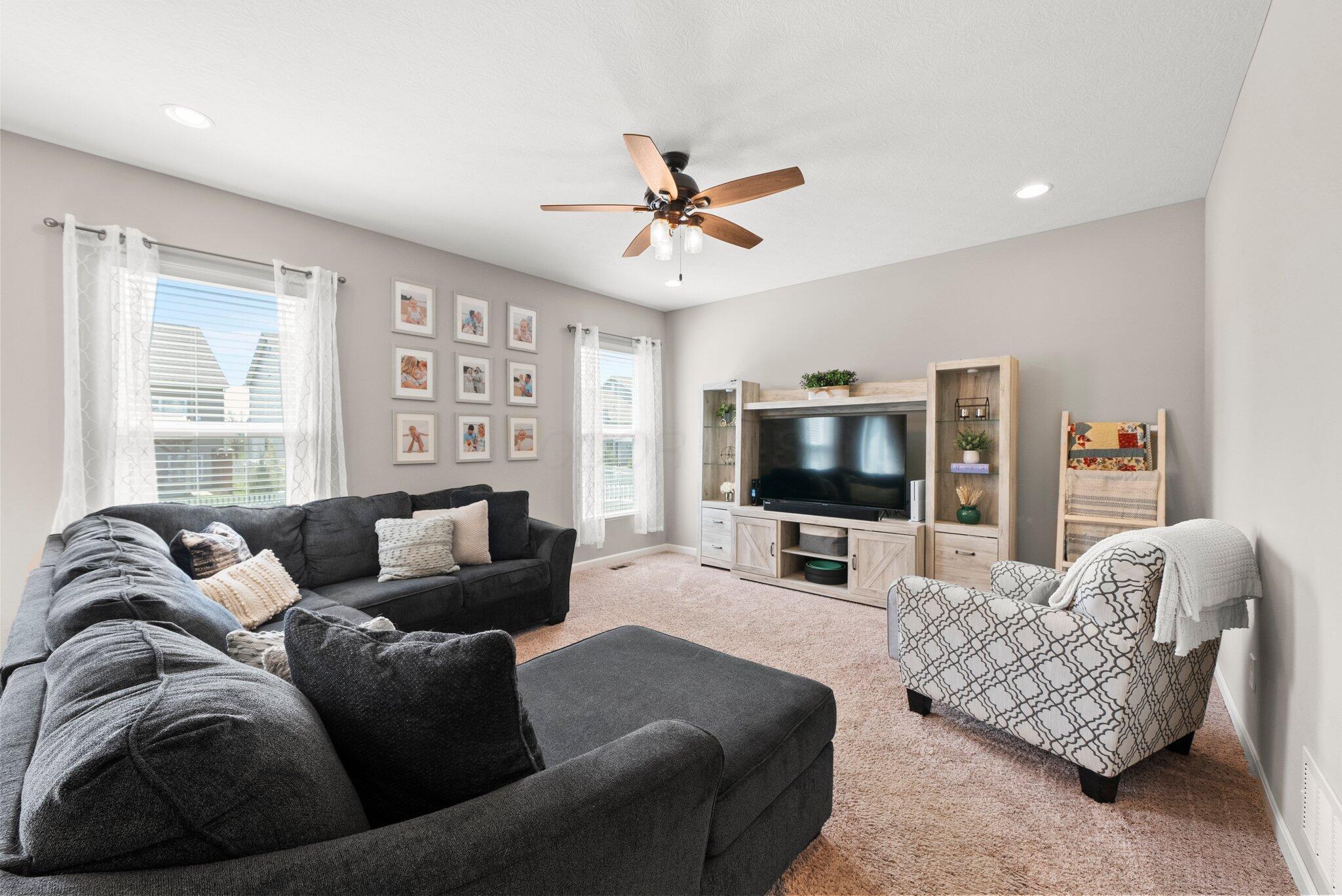 6875 Brooklyn Heights Road Westerville, OH 43081 - Photo 10 of 47 Family room