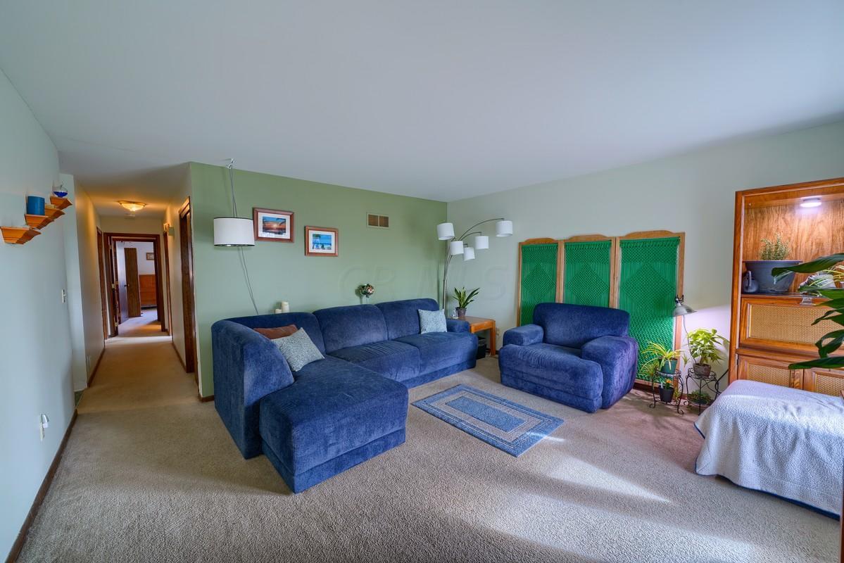 2114 Summit View Road Powell, OH 43065 - Photo 11 of 49