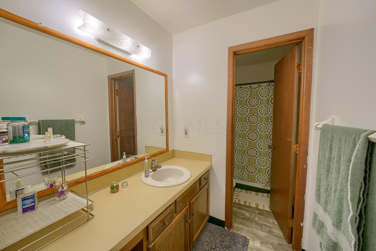 2114 Summit View Road Powell, OH 43065 - Photo 45 of 49