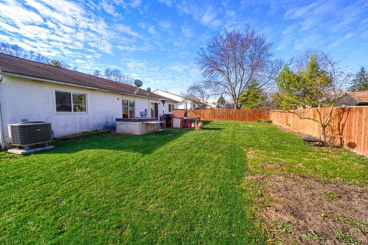 2114 Summit View Road Powell, OH 43065 - Photo 9 of 49