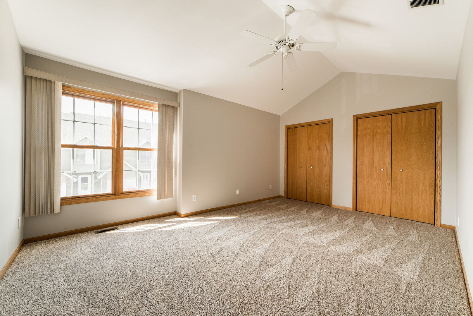 630 South Peace Road Sycamore, IL 60178 - Photo 10 of 21 a view of an empty room with a window