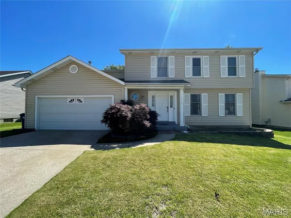 $315,000 | 1118 Riverwood Pl Drive, Florissant, MO 63031