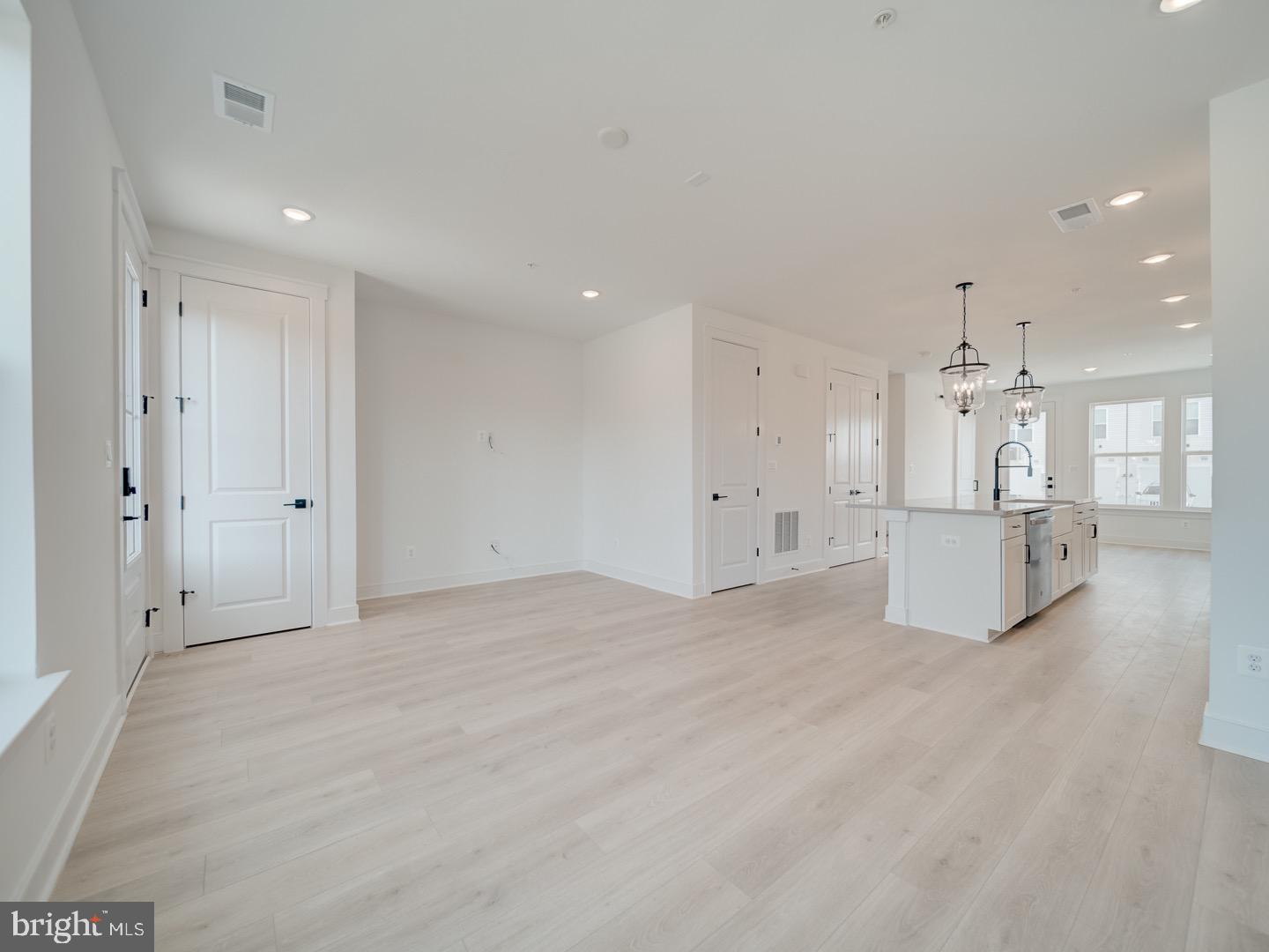 1805 Shookstown Road Frederick, MD 21702 - Photo 18 of 41 Living Rm