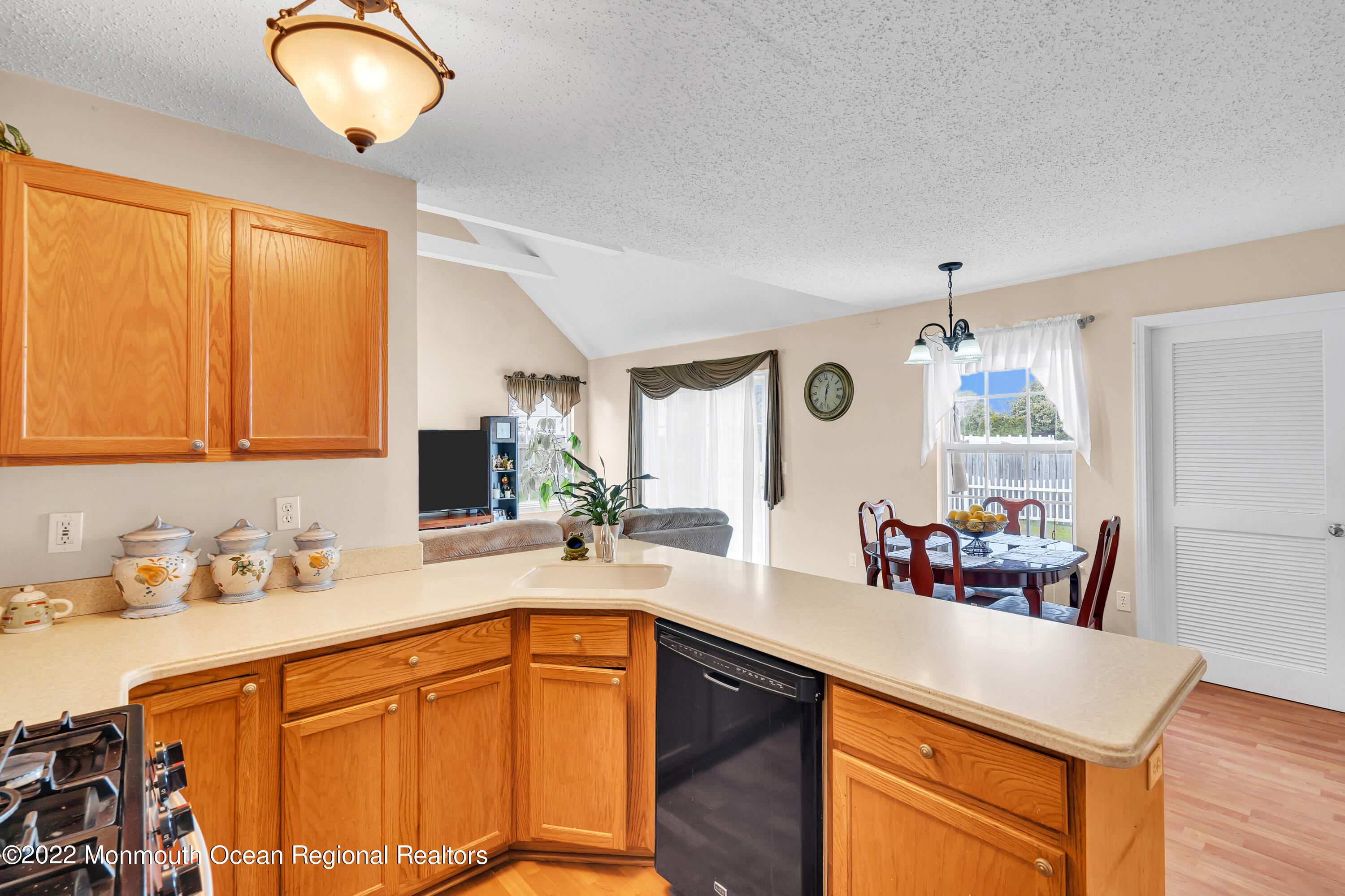 76 West Shenendoah Road Howell, NJ 07731 - Photo 28 of 59 028_dsc03082